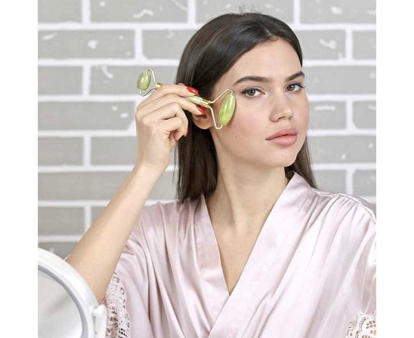 Набор роликовый массажер и кристалл Гуаша Gezatone AMG331 1301276 