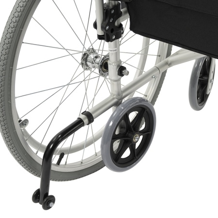 Коляска инвалидная Barry A8 с откидными подлокотниками (пневматические колеса) до 110 кг (ЧЗ)