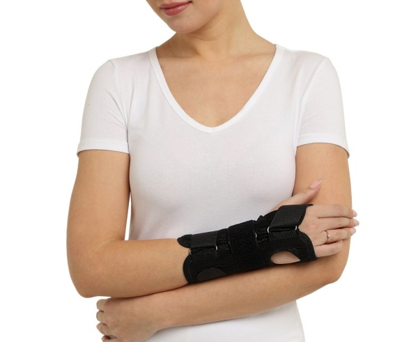 Бандаж на лучезапястный сустав Крейт F-204У (ЧЗ) 