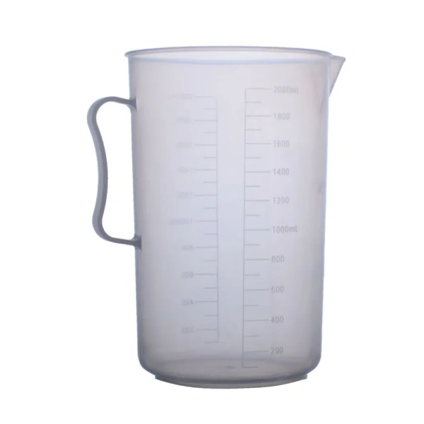 Стакан пластиковый с ручкой 2000 мл