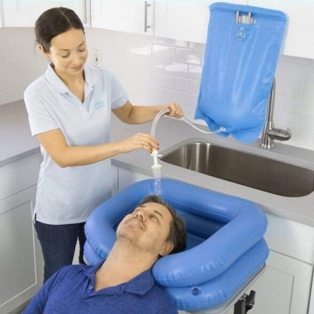 Подголовник надувной для мытья головы BS-01