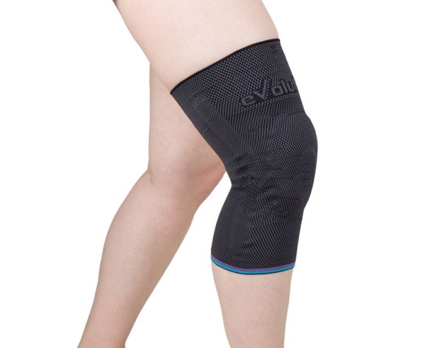 Бандаж на коленный сустав Trives Evolution Т-8582 (ЧЗ)