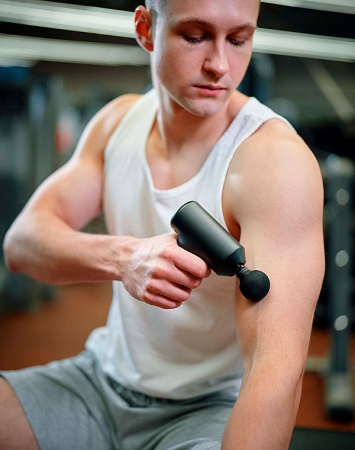 Массажер Gezatone AMG140 перкуссионный 1301275